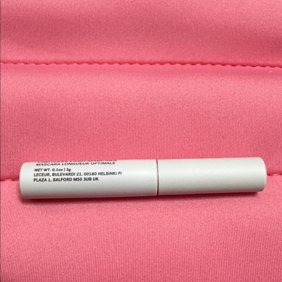 ILIA Mini Limitless Lash Lengthening Mascara - Picture 7 of 7